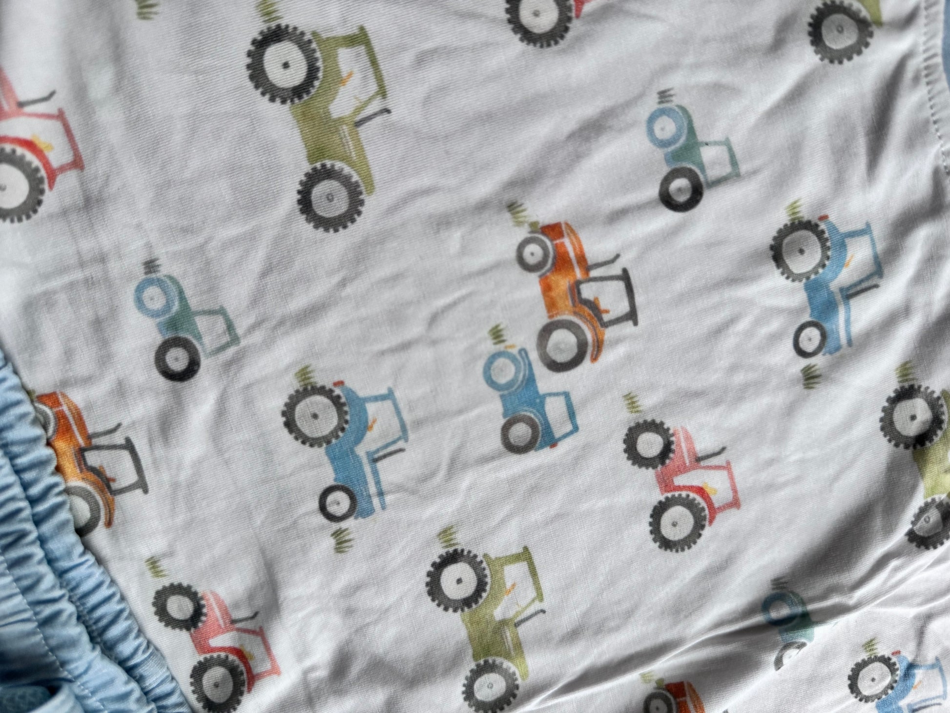 Watercolor Tractor Bamboo