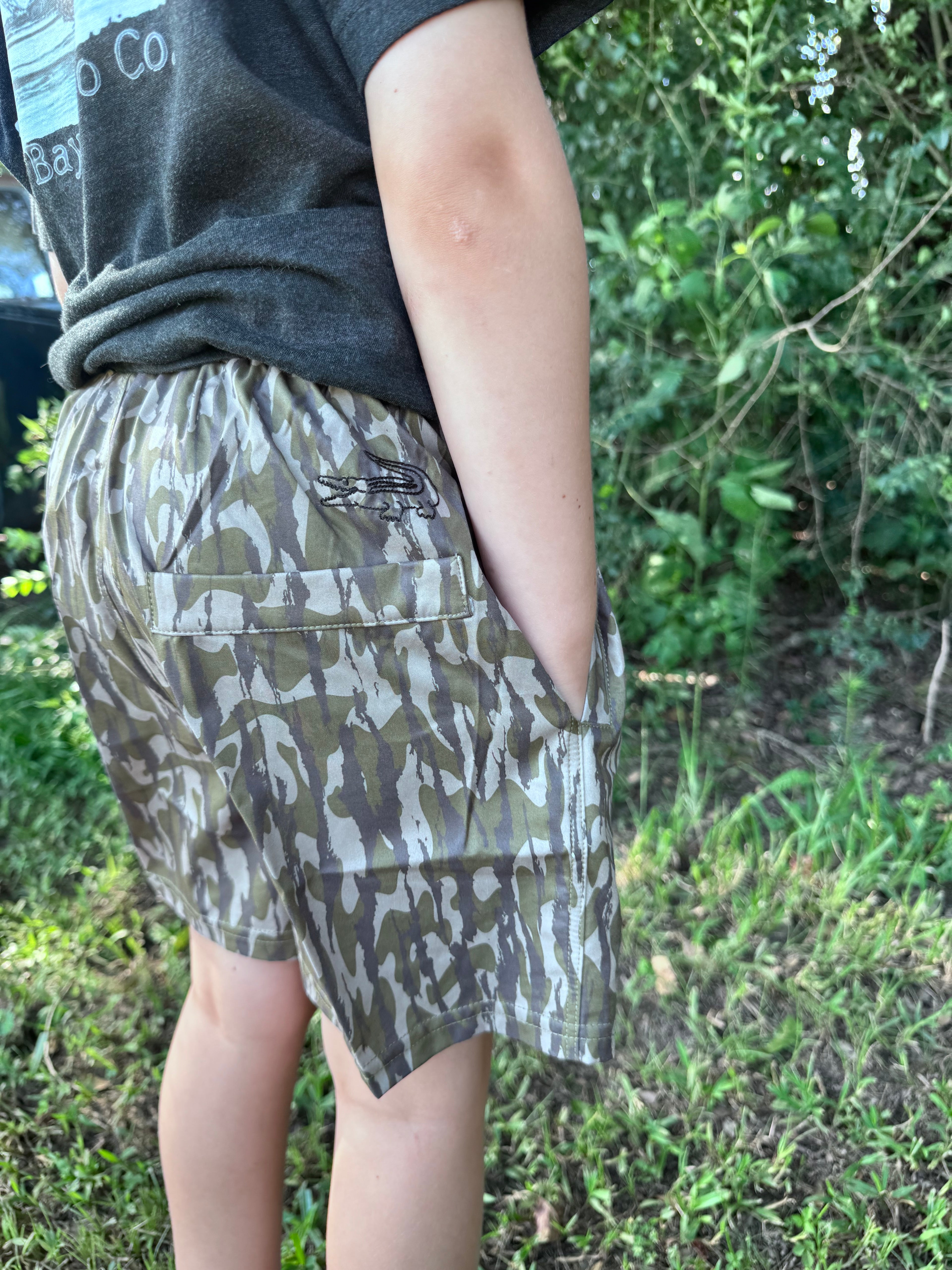 Southern Basics Performance Shorts Bottomland Camo