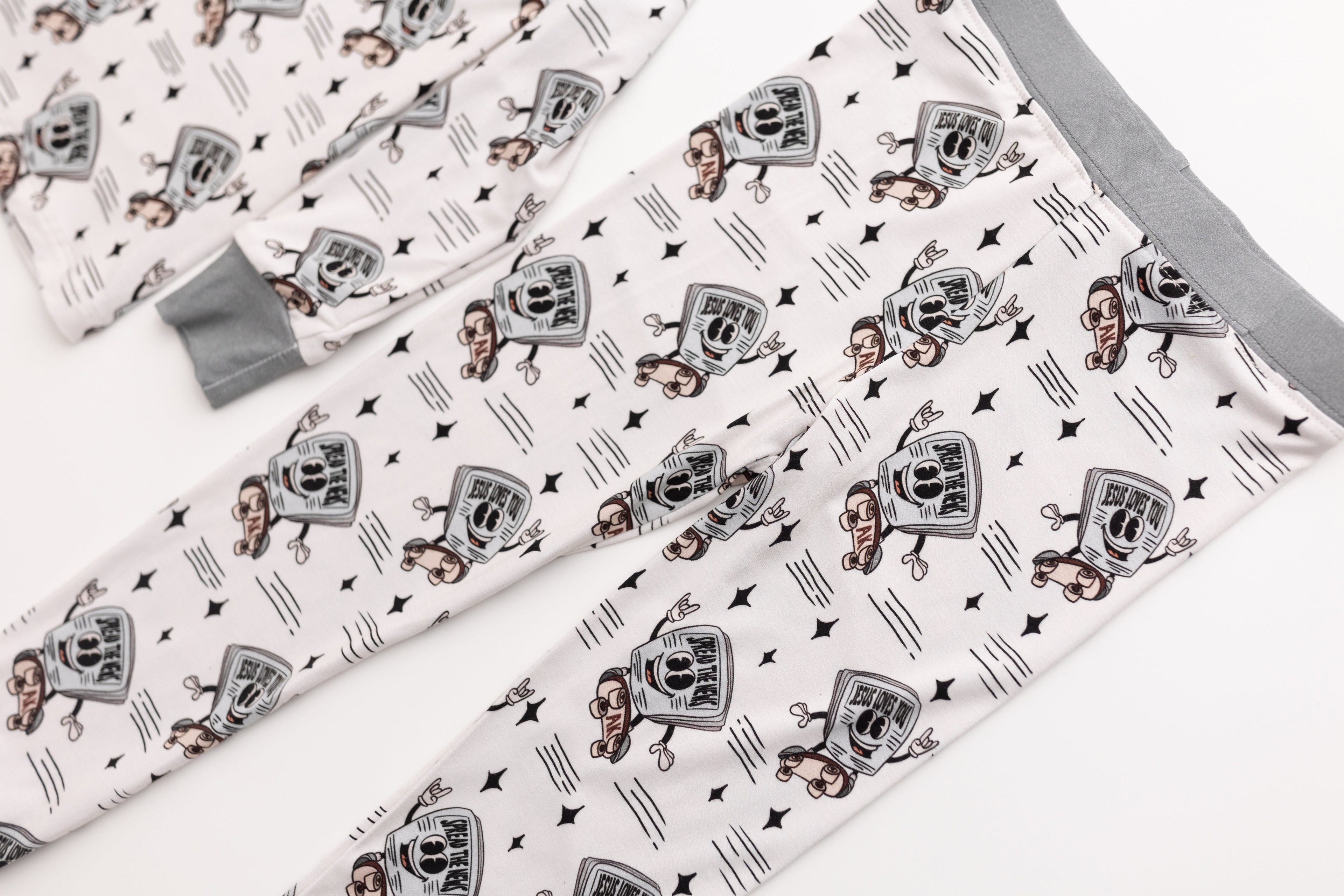 Jesus loves you—2PC AK DREAMERS PJS