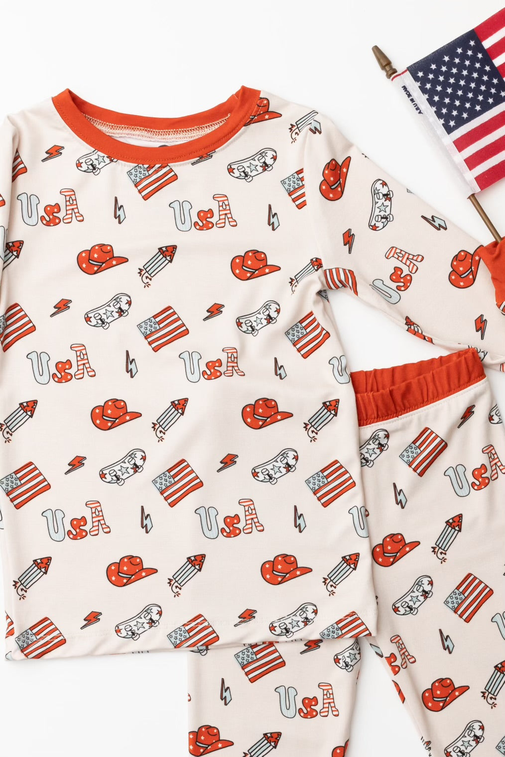 USA Retro—2PC AK DREAMERS PJS