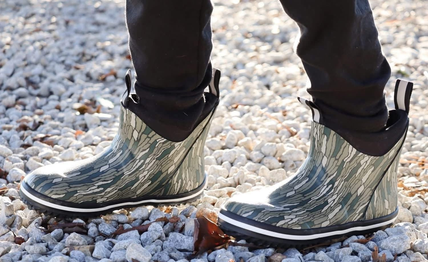 Messy Moss Deck Boots