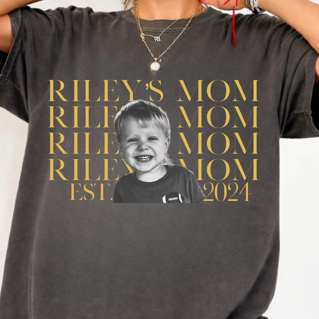 Personalized Mom Tee